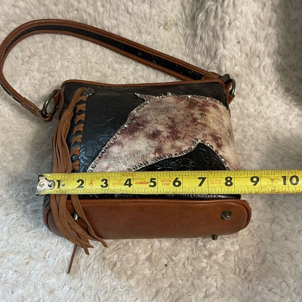 Montana West Black and Brown Horse Accent Shoulder Bag - Picture 8 of 14